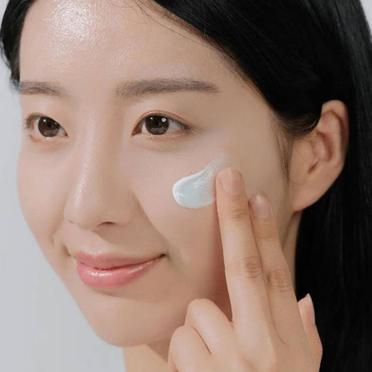 Skin1004 Madagascar Centella Hyalu-Cica Water-Fit Sun Serum Αντηλιακή Κρέμα Προσώπου SPF50+ 50ml