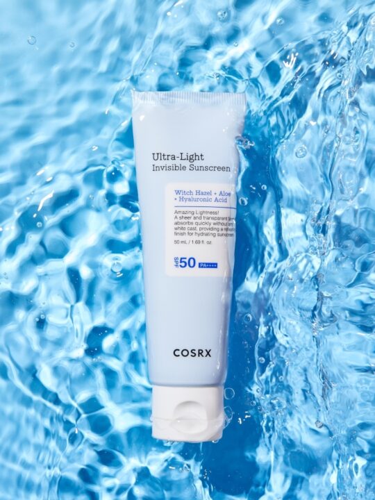 COSRX Ultra-Light Invisible Sunscreen SPF50 PA++++ - Super λεπτόρρευστο ενυδατικό αντιηλιακό με υψηλή προστασία
