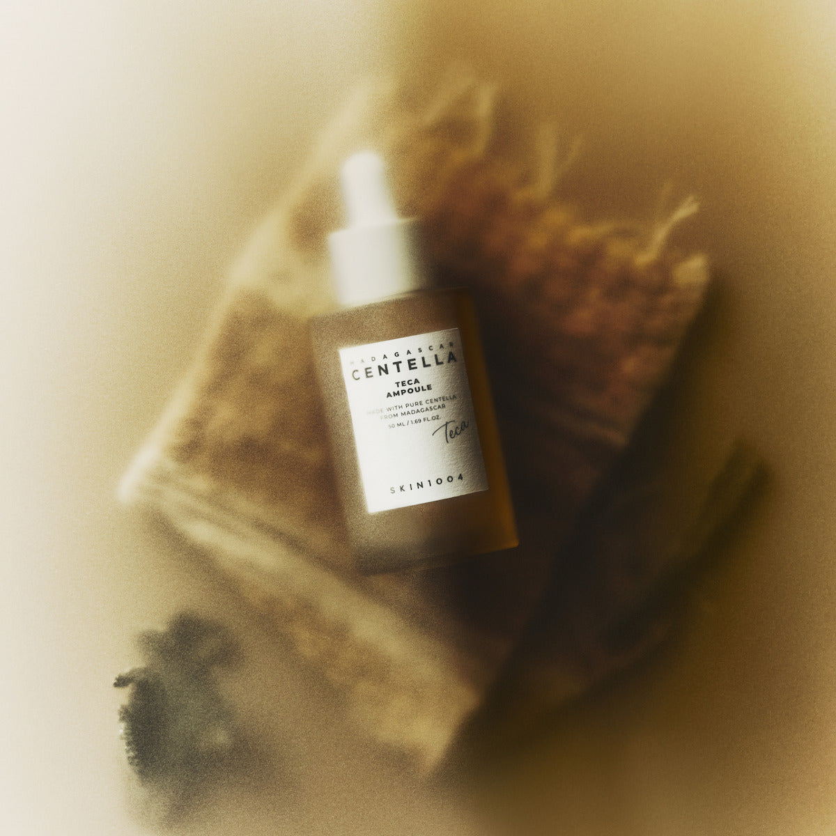 Skin1004 Madagascar Centella Teca Καταπραϋντικό Serum Προσώπου με Centella Asiatica για Λάμψη 50ml